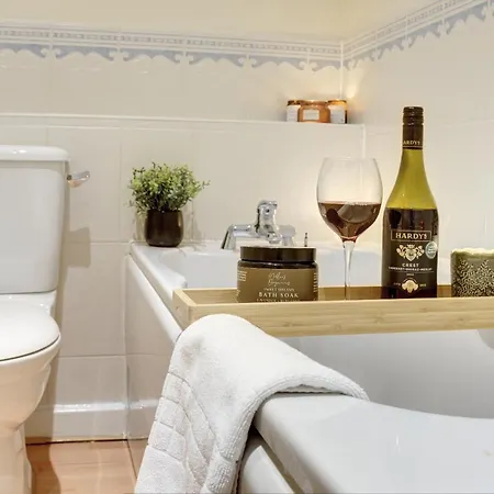 George St 2bd Executive Eco By Silva Apartament *